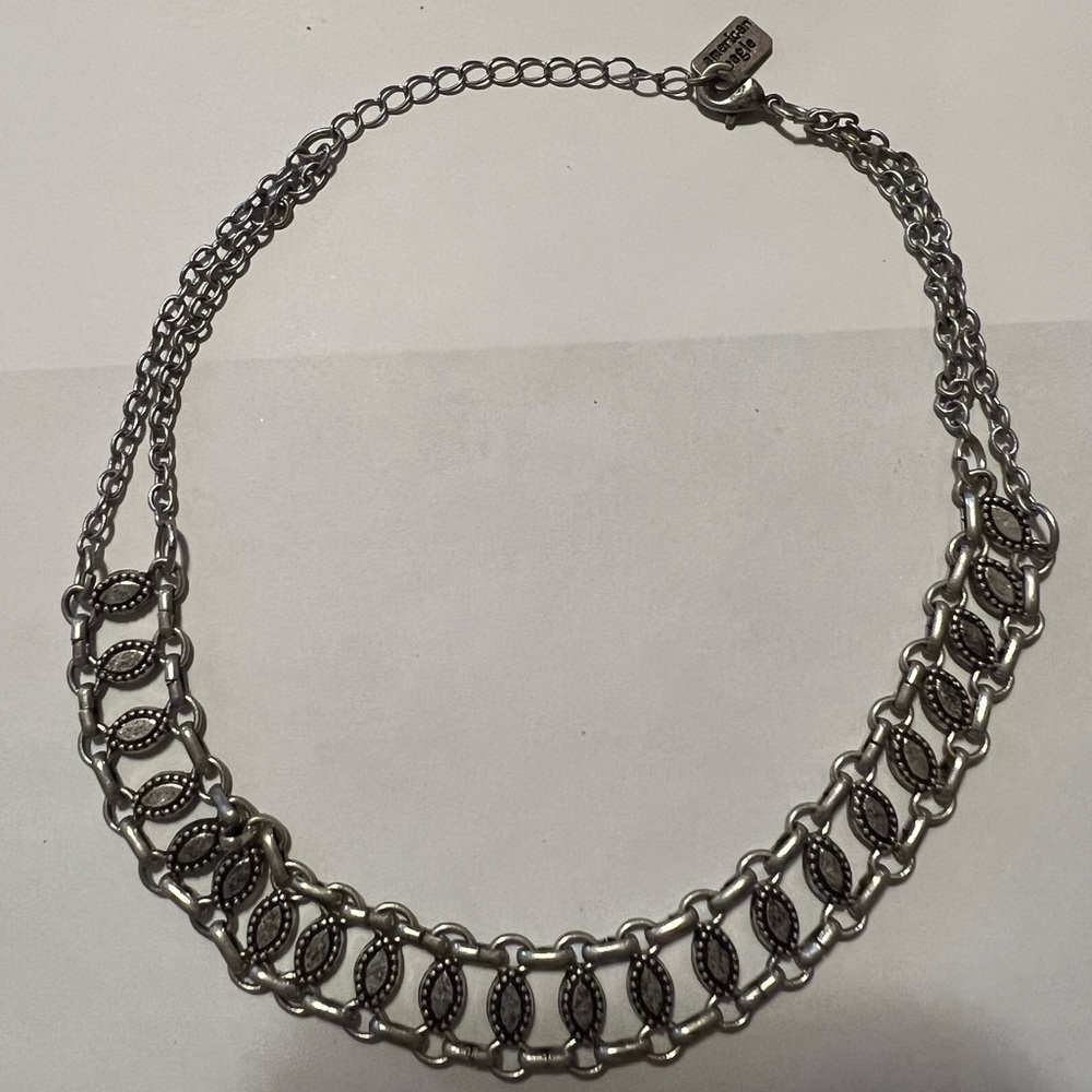 Silver tone American Eagle necklace - Picture 2 of 4
